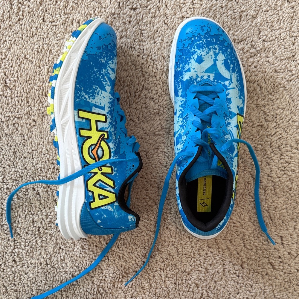 Hoka Crescendo XC Spikeless Cross Country Spikes